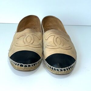 Chanel Beige and Black Leather Espadrilles Flats Sz 39(8)